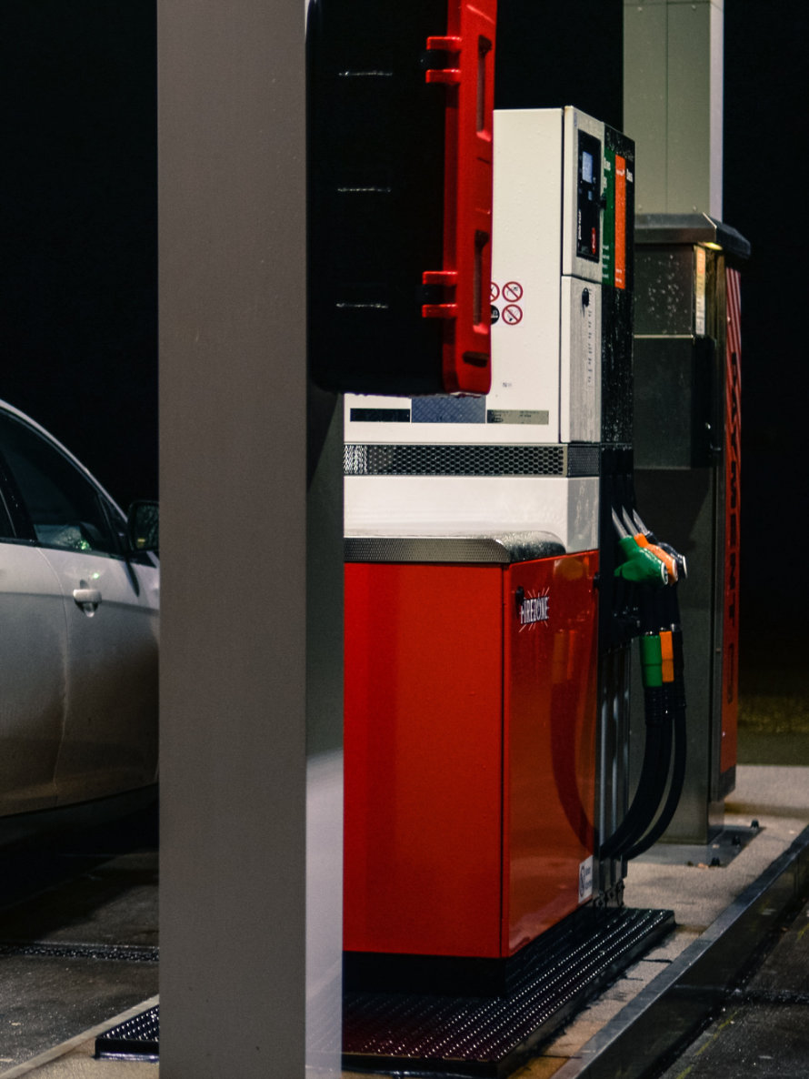 Tankstelle am Abend